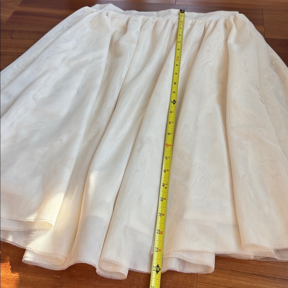 ModCloth full skirt - Picture 4 of 9